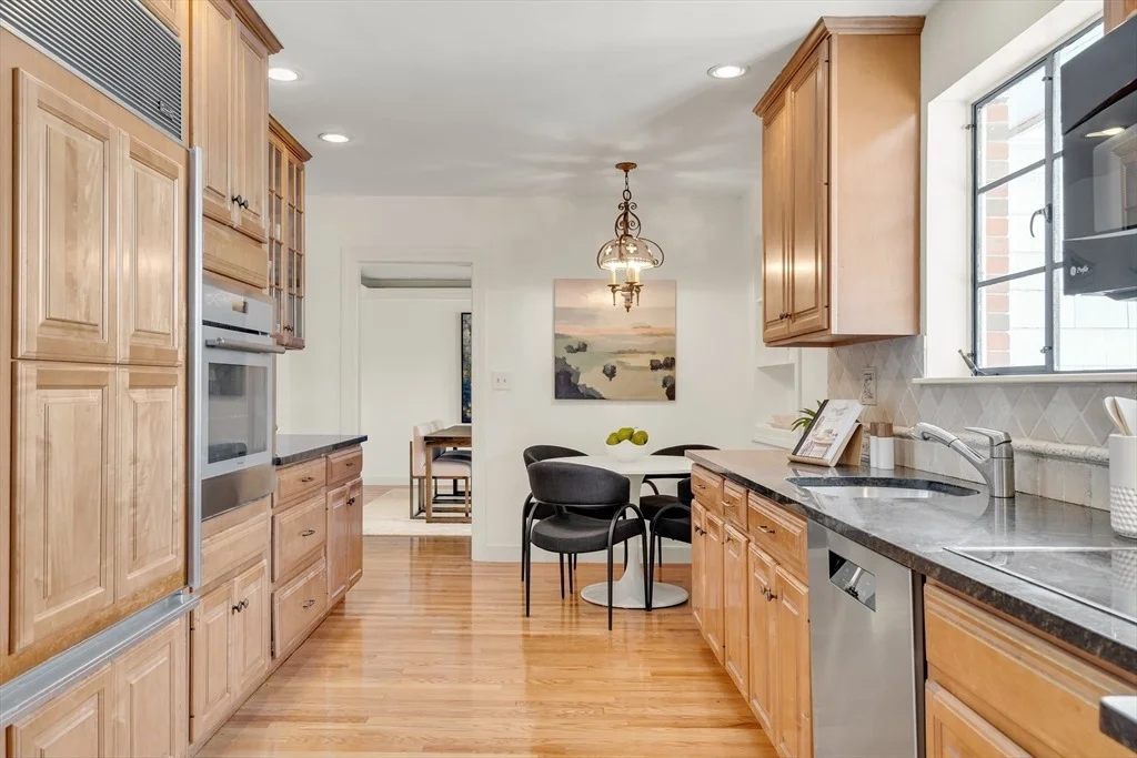 Photo of 95 Beverly Road