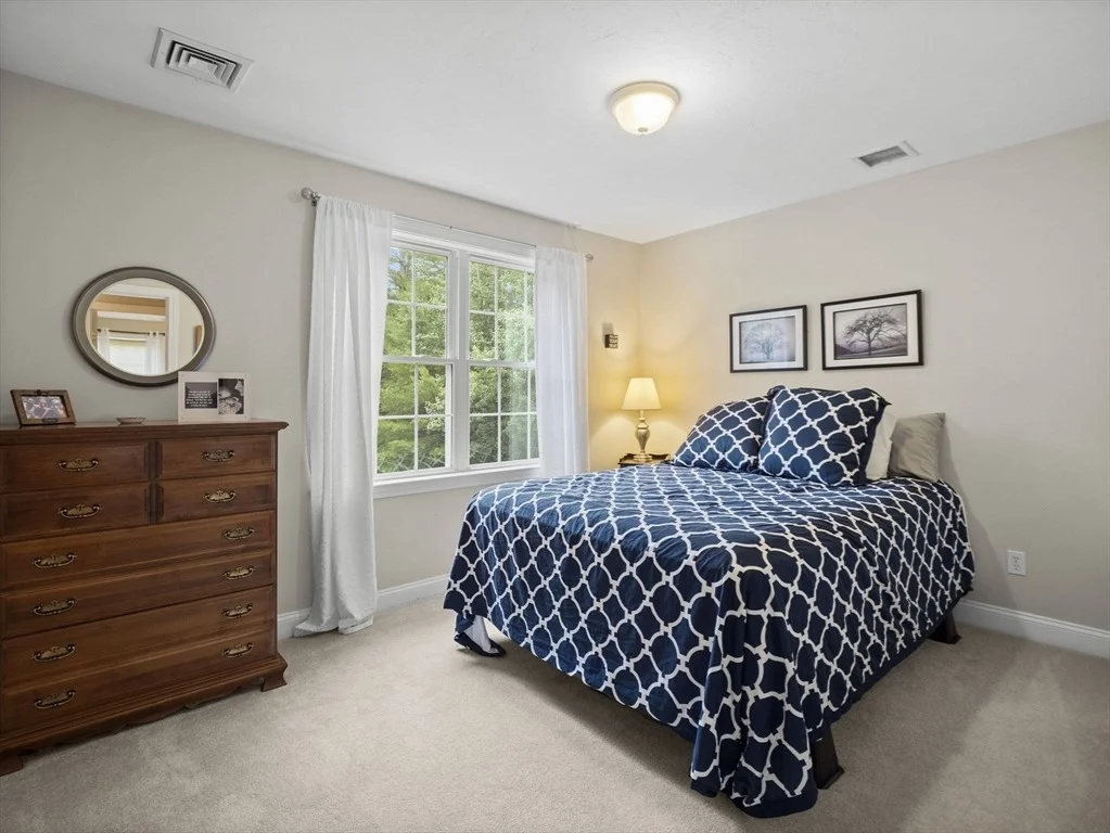 Photo of 81 Lawrence St
