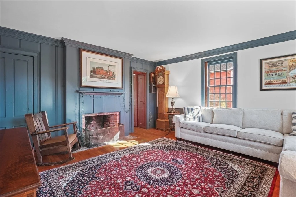 Photo of 21 Sturbridge Rd