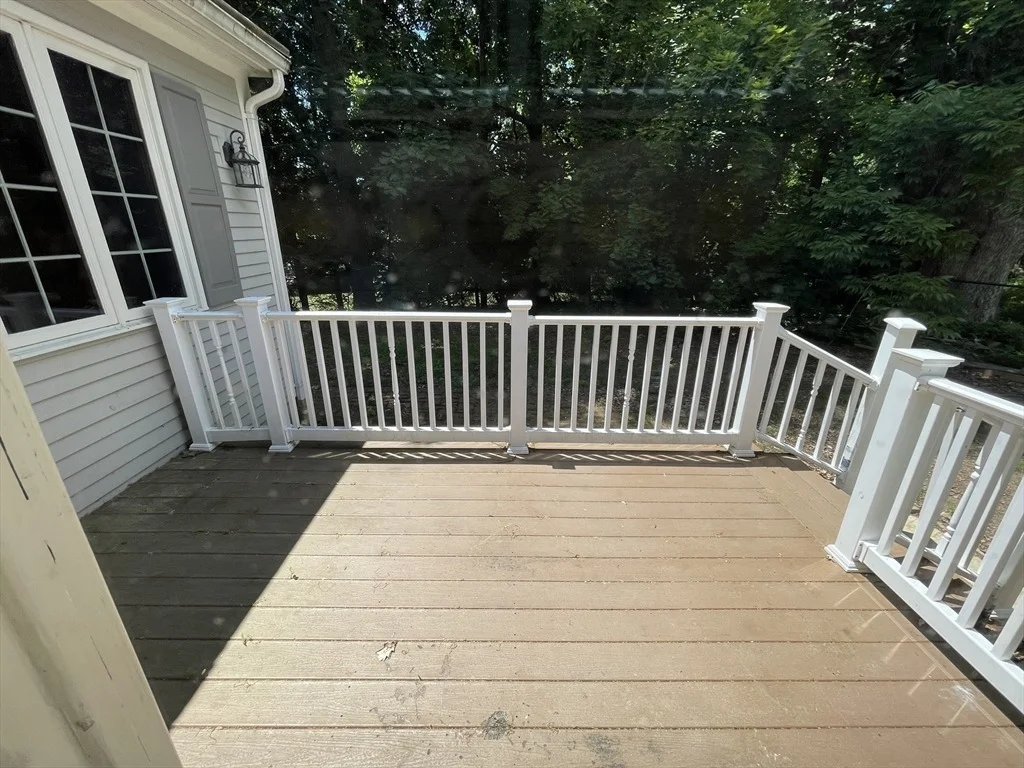 Photo of 10 Crowningshield  Drive