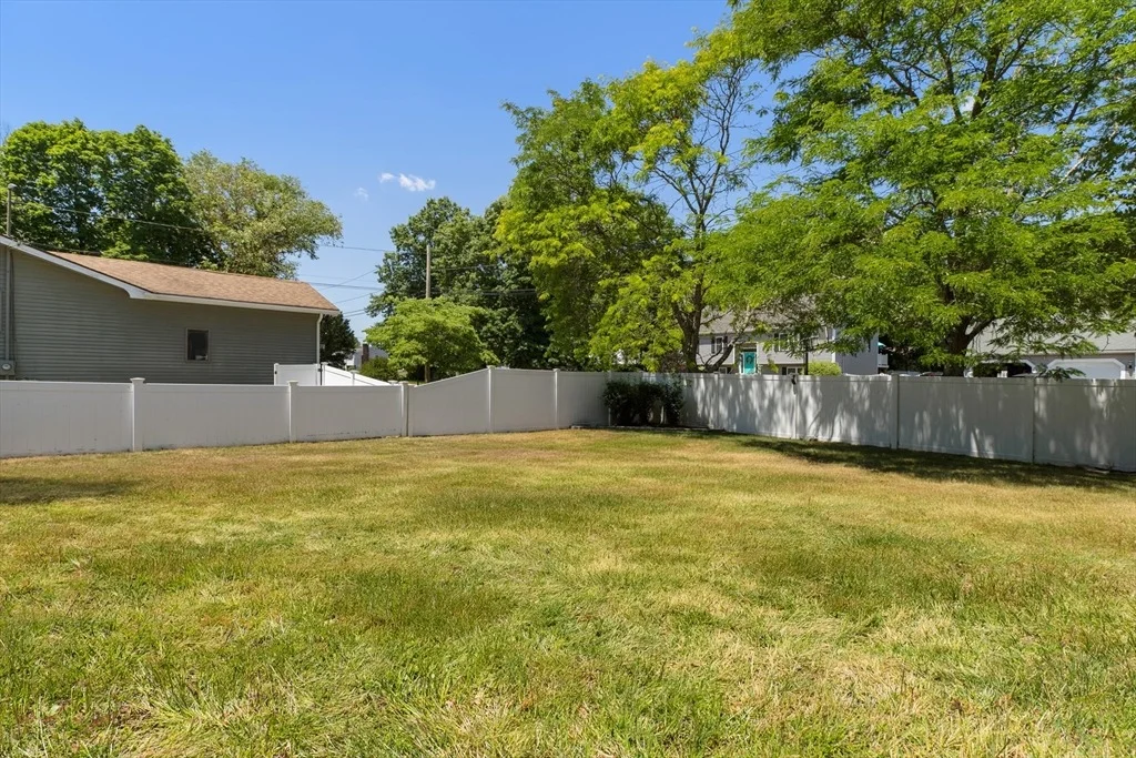 Photo of 21 Simpson Ave