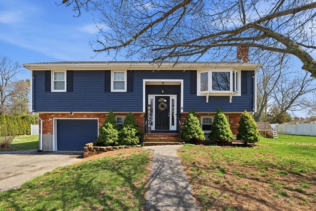 Photo of 11 Duffy Dr