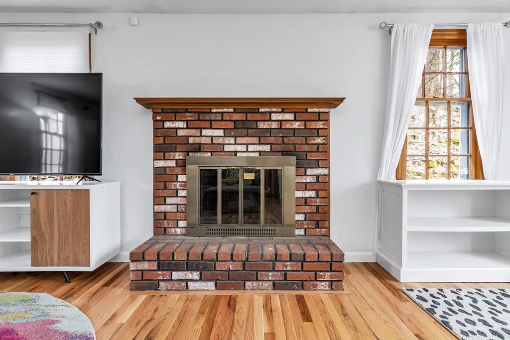 Photo of 21 Heather Rd