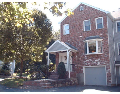 Photo of Unit 3A at 84 Walpole Street