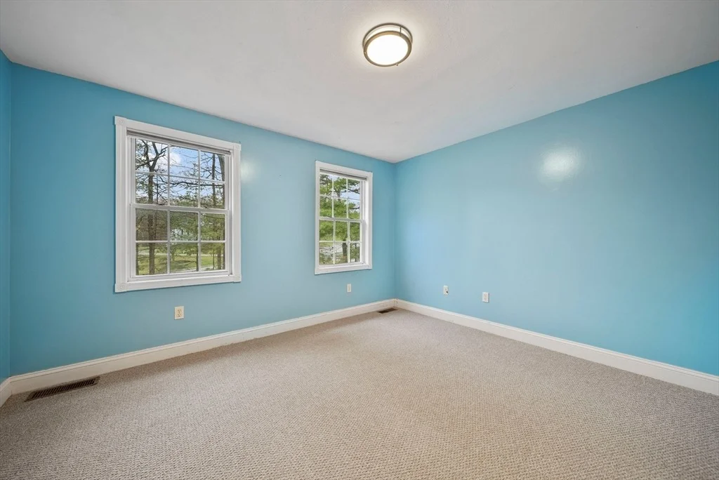Photo of 37 Jacques Rd