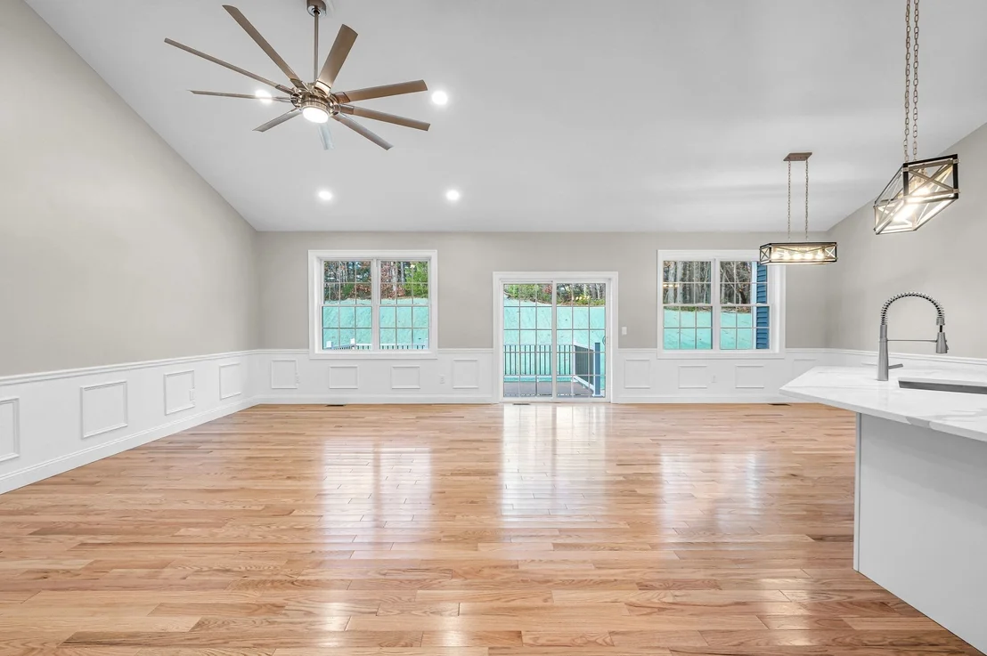 Photo of 15 High Bluff