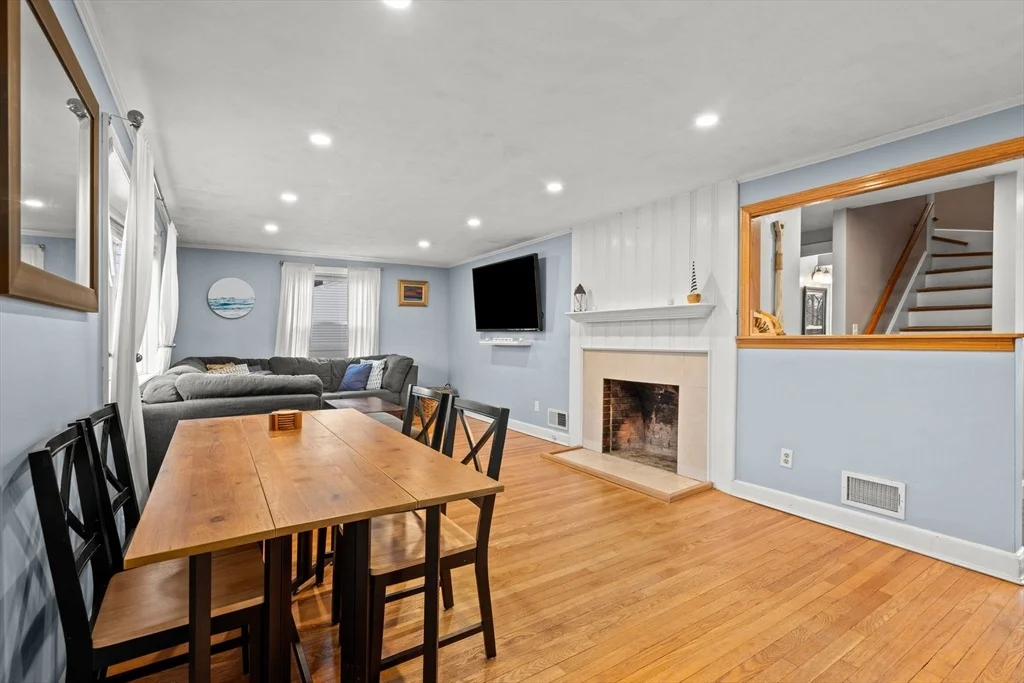 Photo of 3 Gray Rd.