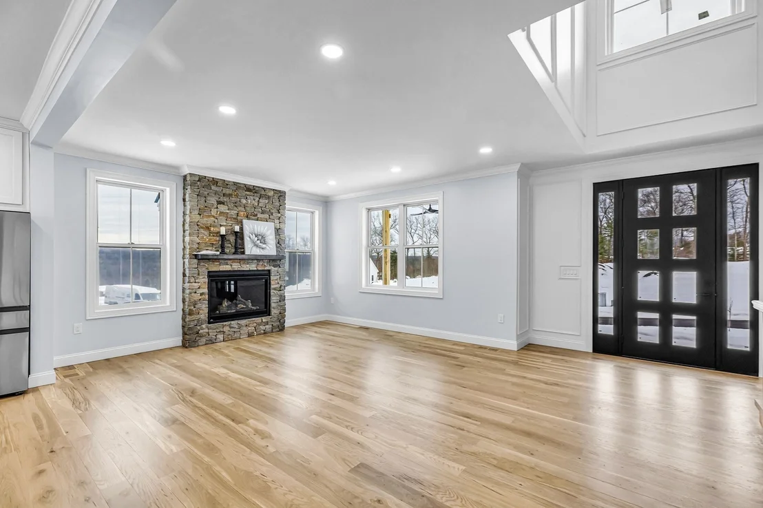 Photo of 44 Balsam Hill