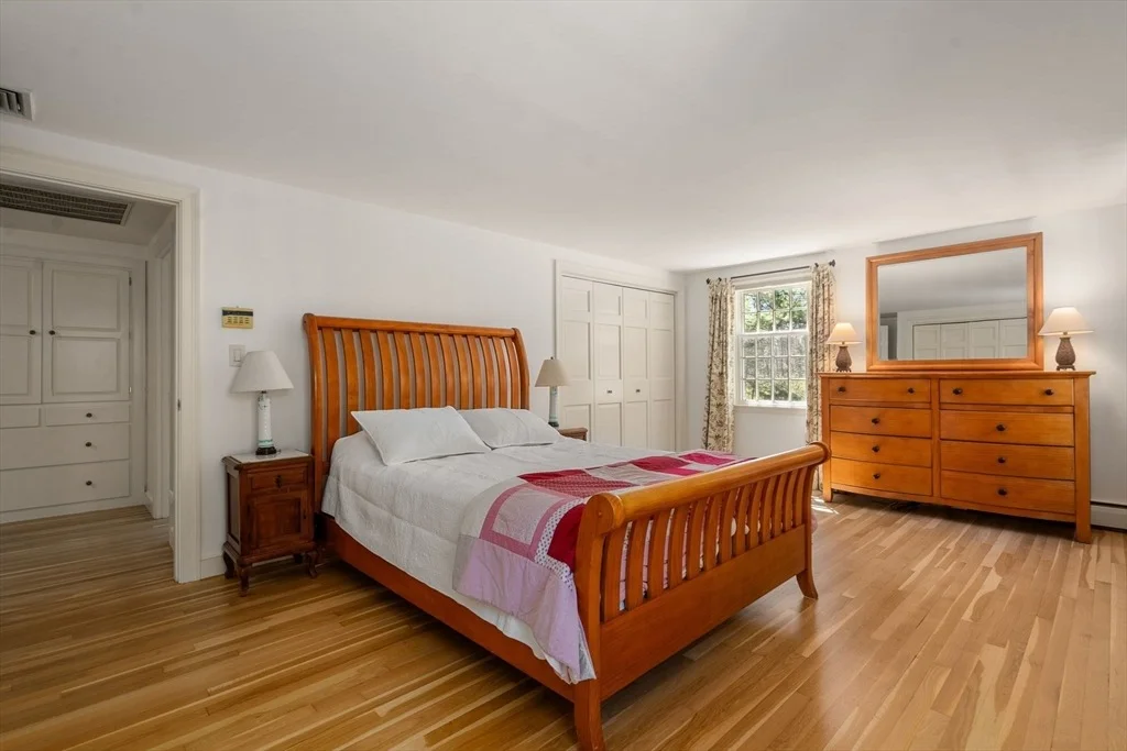 Photo of 23 Stony Brook Rd