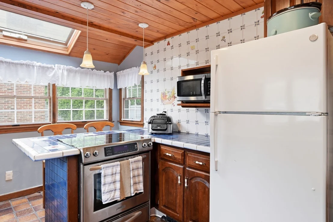 Photo of 89 Abbott St
