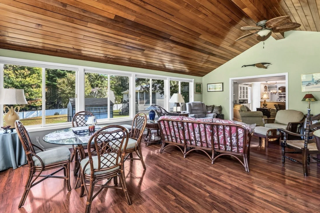 Photo of 207 Loudville Road