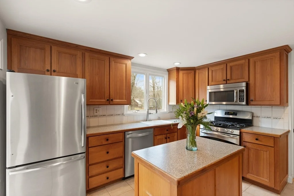 Photo of 9 Meadowview