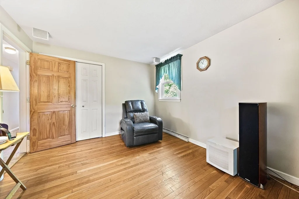 Photo of 156 Third St