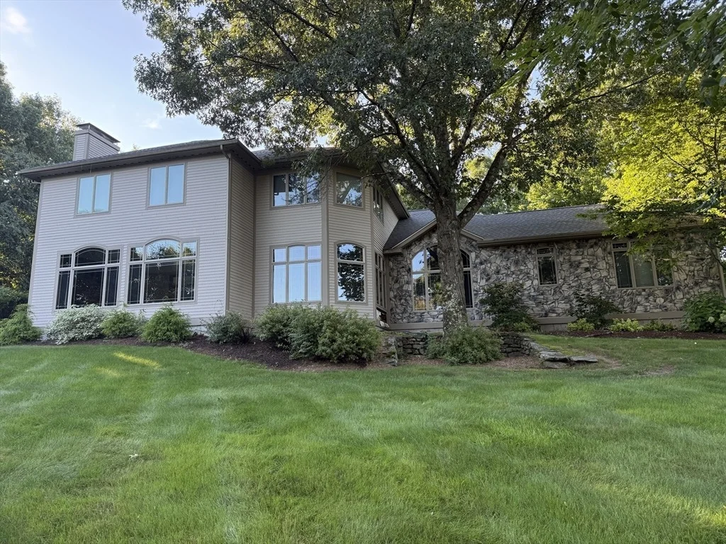 Photo of 82 Mountain View Dr.