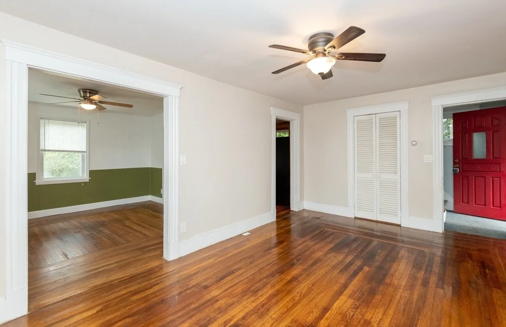 Photo of 8 Newcomb Avenue
