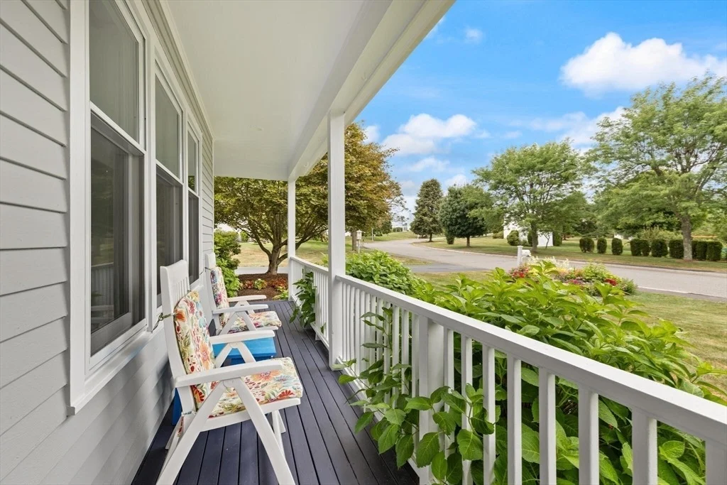 Photo of 323 Robert Rd