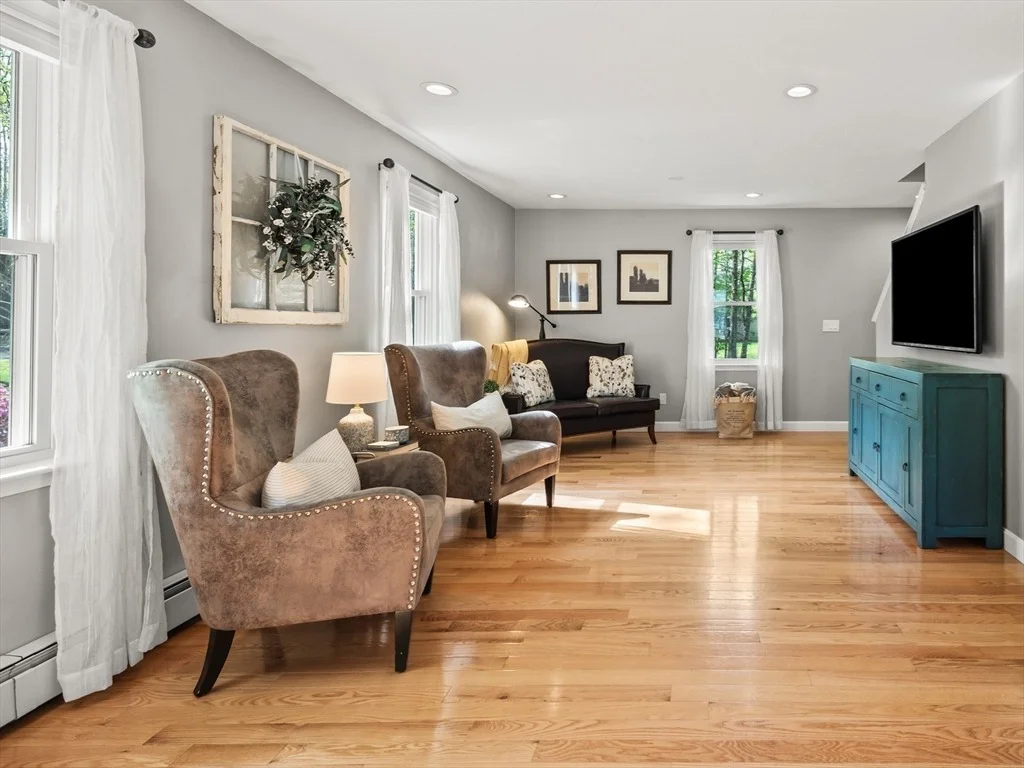 Photo of 6 Maple Lane