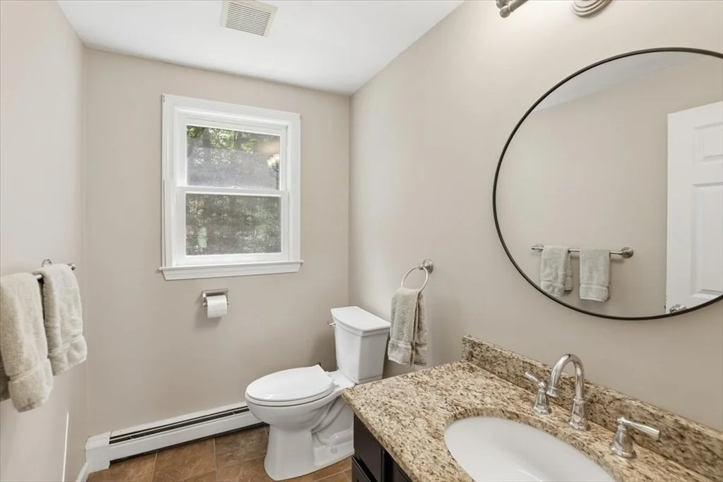 Photo of 26 Mayflower Dr