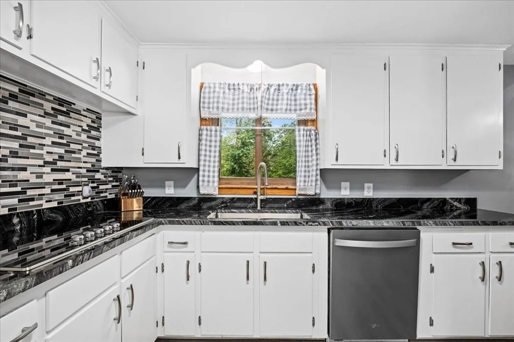 Photo of 9 Lillian Rd
