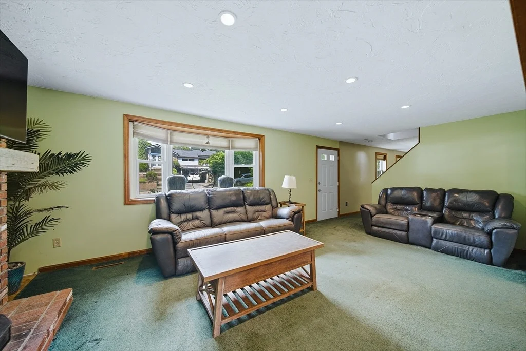 Photo of 2 Birch St