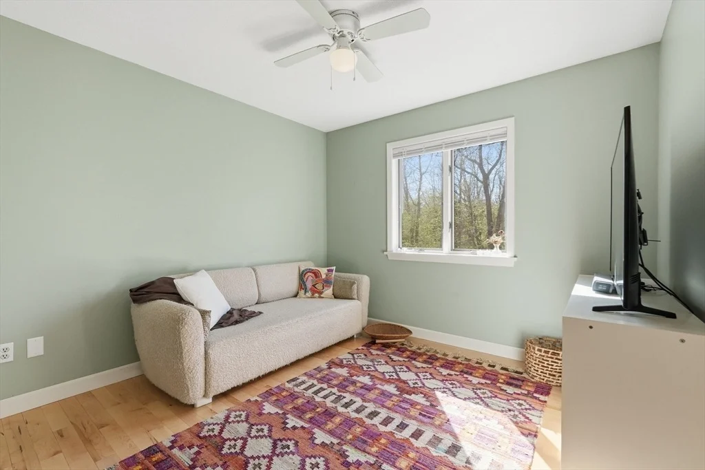 Photo of 28 Trillium Way