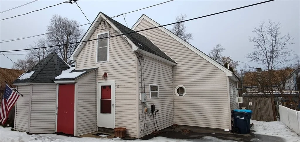 Photo of 15 Myrtle Ave