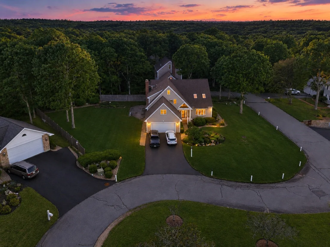 Photo of 36 Noreast Dr