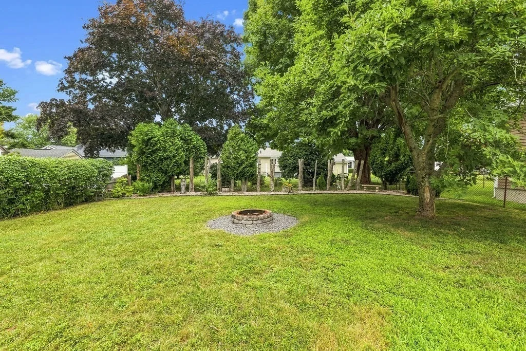 Photo of 56 Hacker St