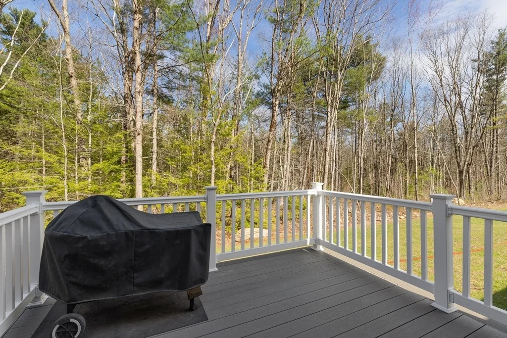 Photo of 526 Hubbardston Rd
