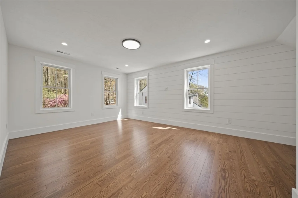 Photo of 301 Maple