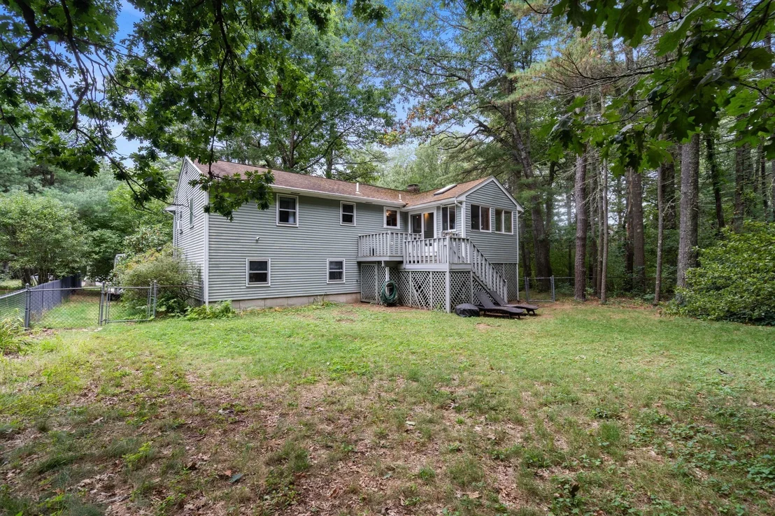 Photo of 145 White Pond Rd