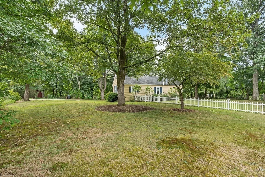 Photo of 8 Moore Road