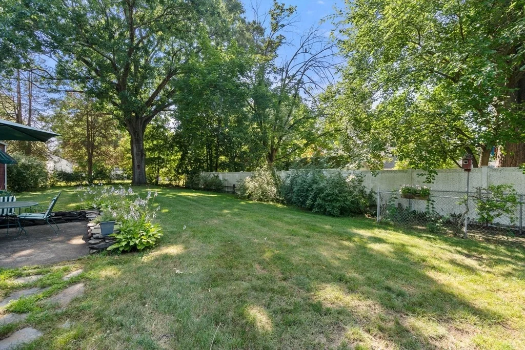Photo of 69 Mohawk Dr