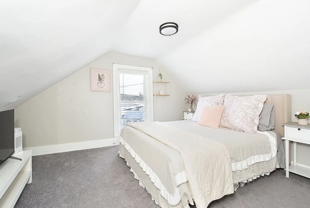 Photo of 8 Mumford Rd
