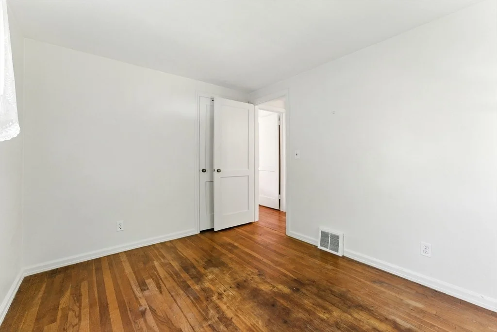 Photo of 171 Lower Beverly Hills