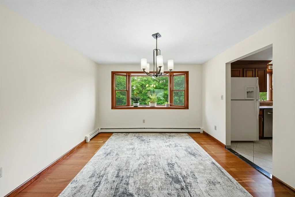 Photo of 12 Thomas Cir