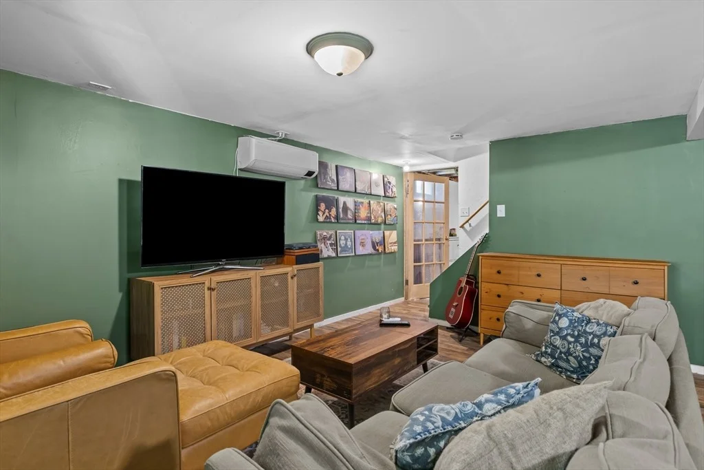 Photo of 9 Williams St