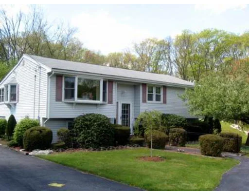 Photo of 6 Sandra Cir