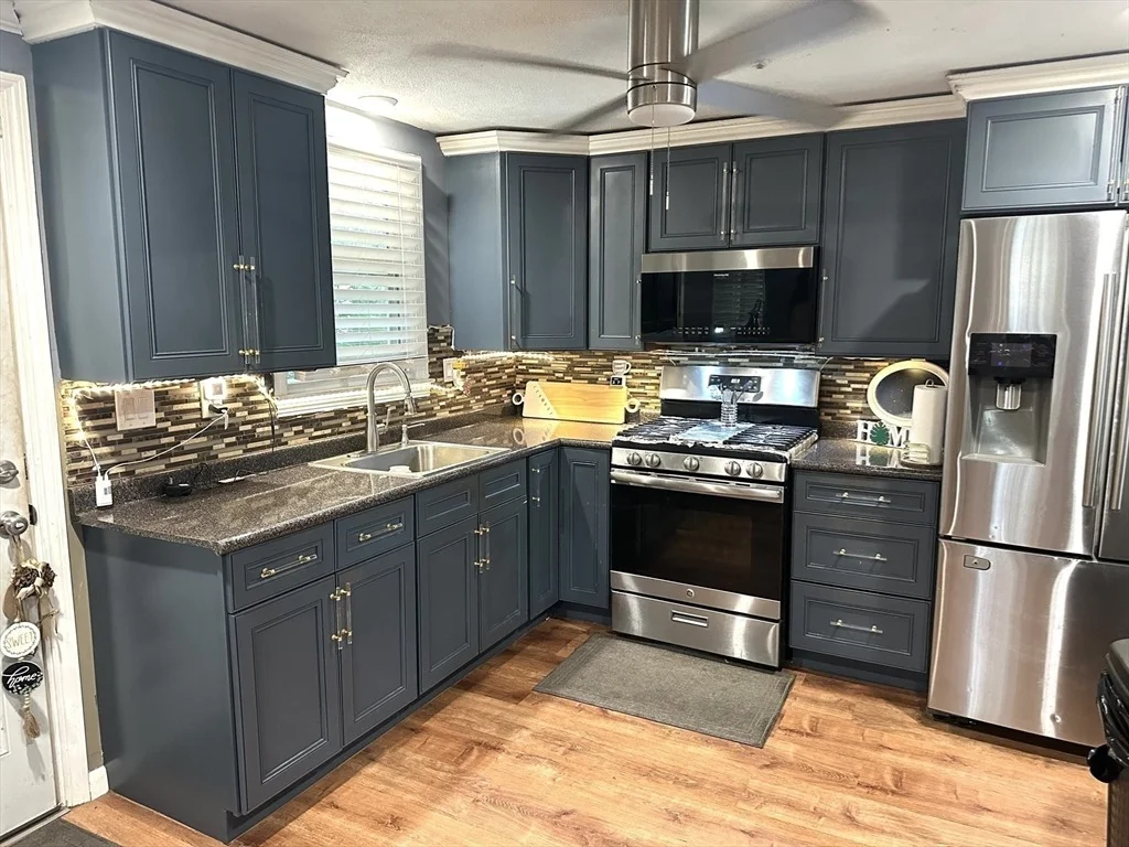 Photo of 14 Anderson Dr.