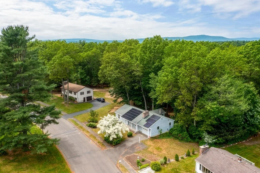 Photo of 29 Picard Cir