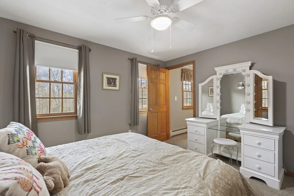 Photo of 33 Douglas Hill Way