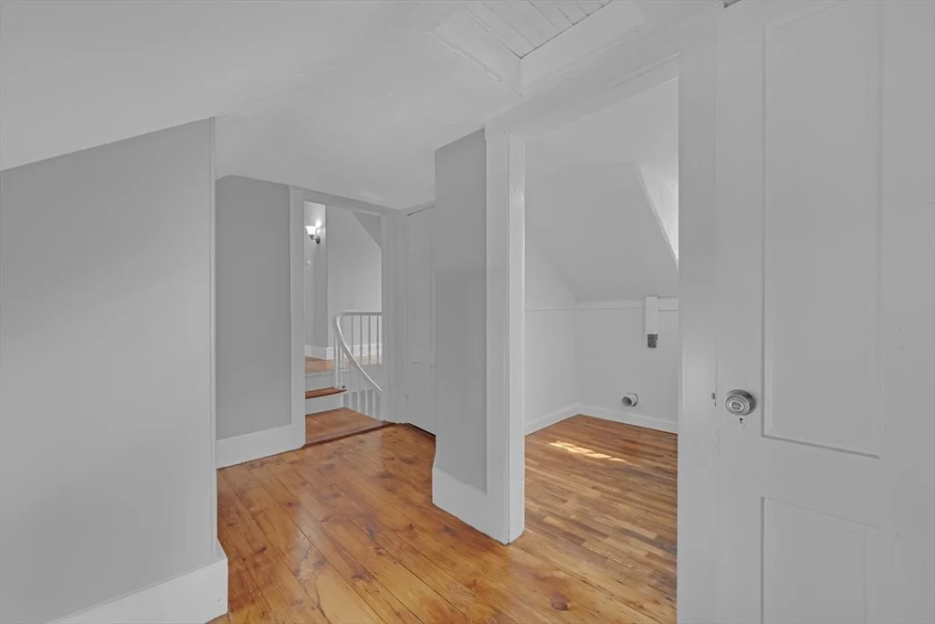 Photo of 302 Chestnut St