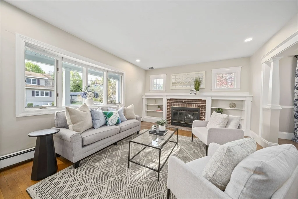 Photo of 86 Cabot Ave