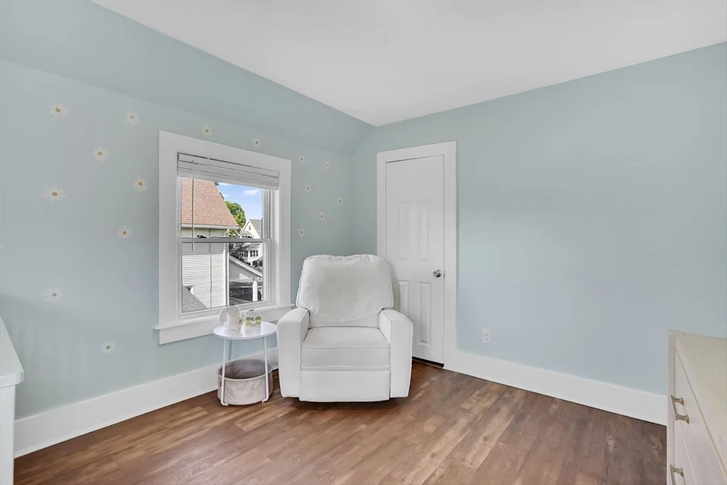 Photo of 7 Maple St