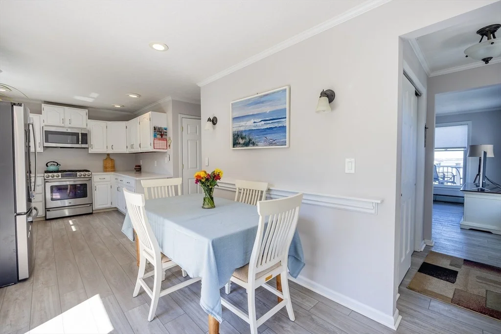 Photo of 38 Point Allerton Ave