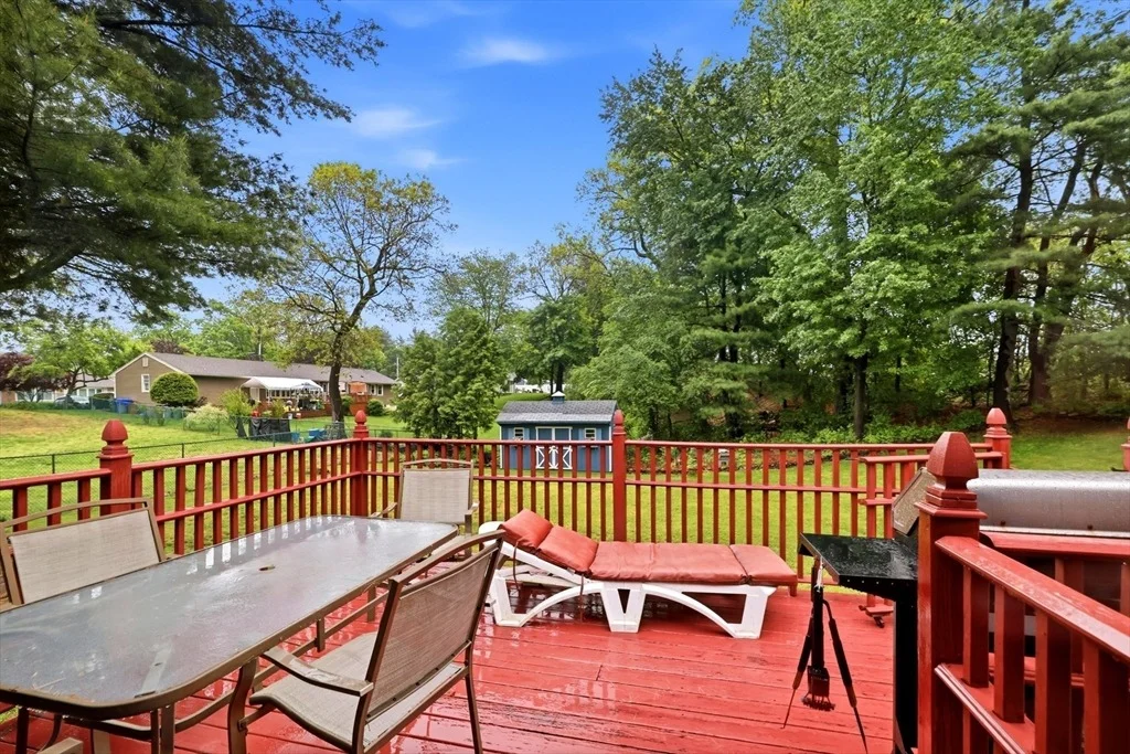 Photo of 87 Squire Ln