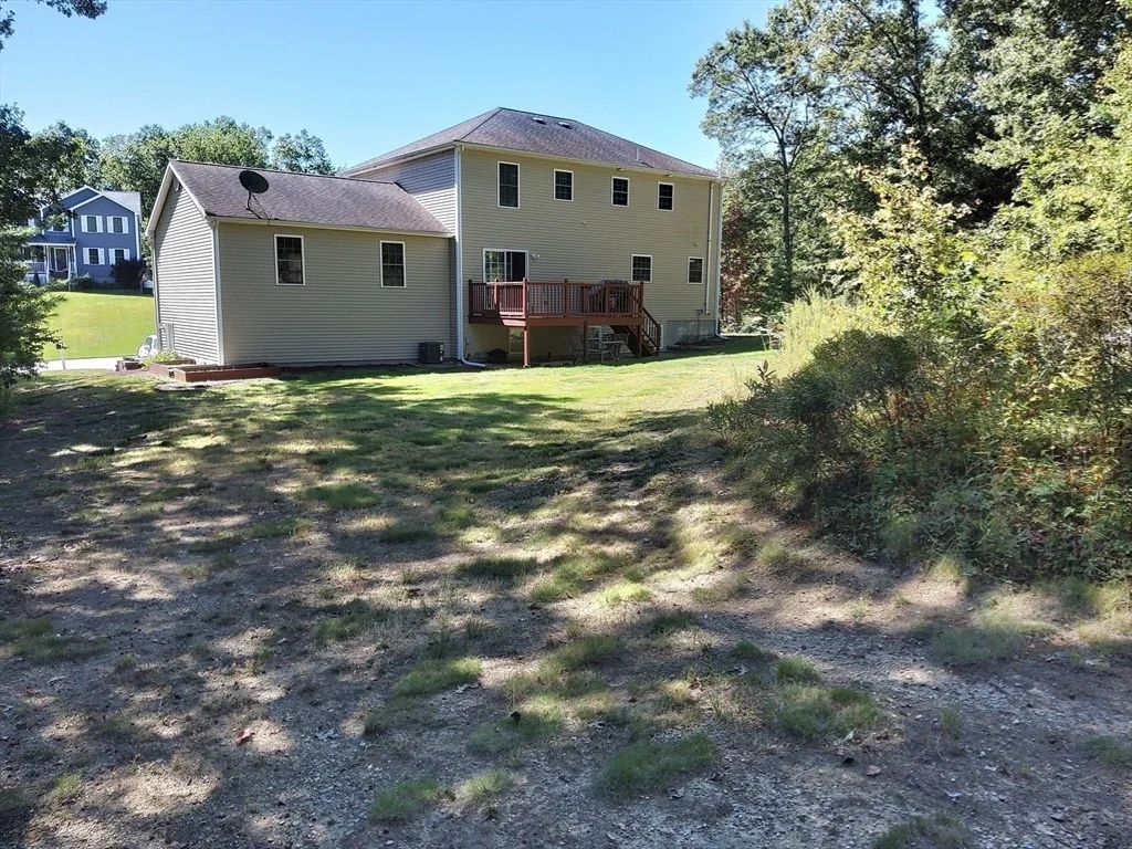 Photo of 71 Eagle Dr