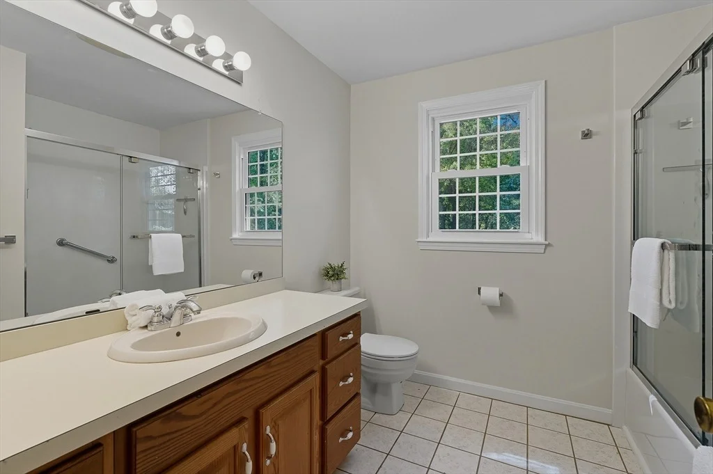 Photo of 114 Lodi Rd
