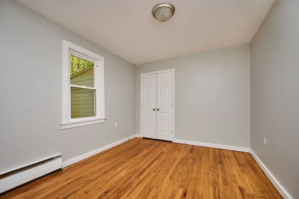 Photo of 140 Amherst Rd