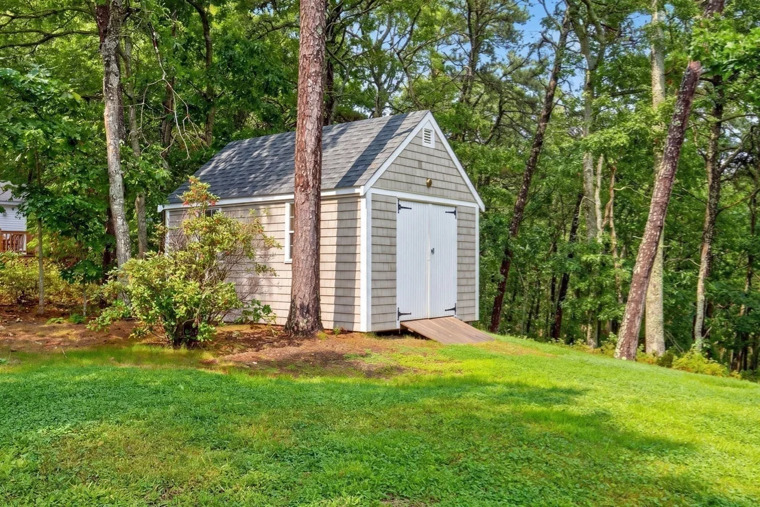 Photo of 90 Lady Slipper Drive